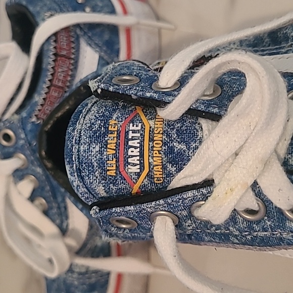 Vans X Cobra Kai Eagle Fang Karate Old Skool Skateboard Sneakers Shoes Kids Sz 1 - Picture 8 of 12